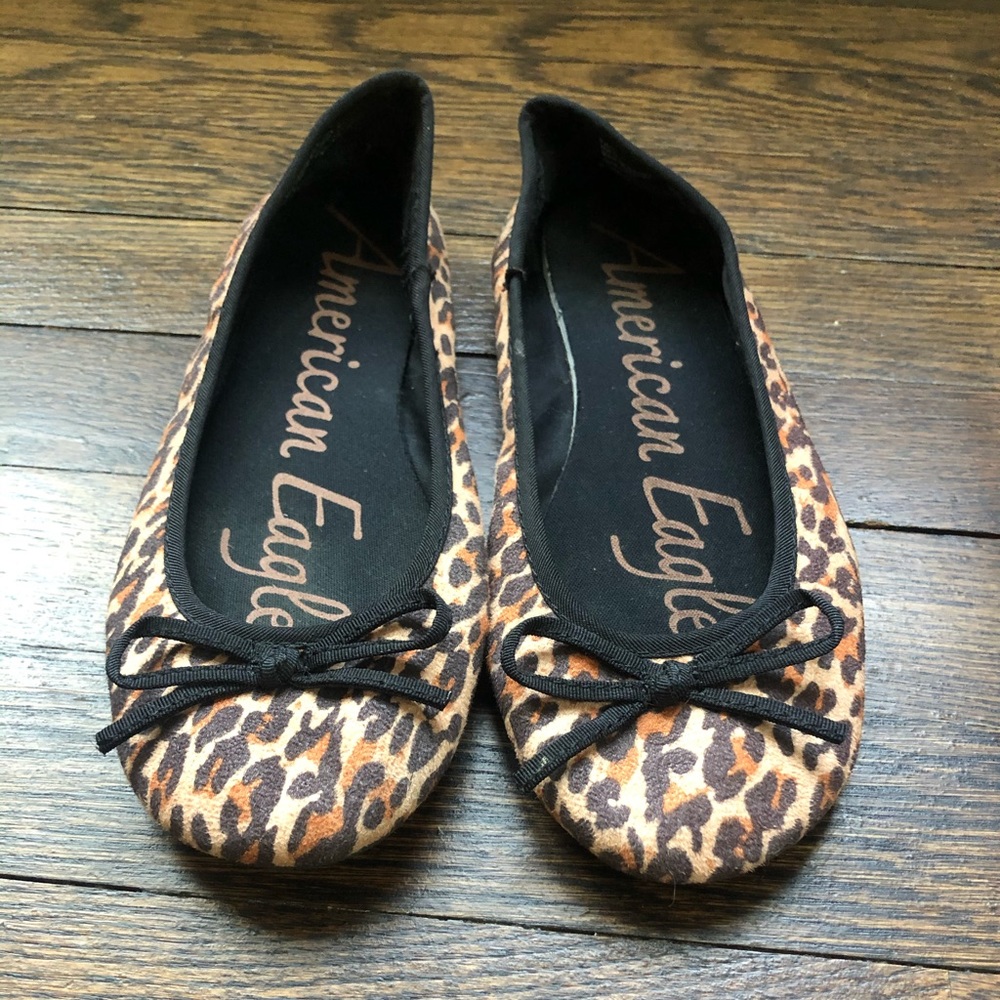 American Eagle leopard print shoes